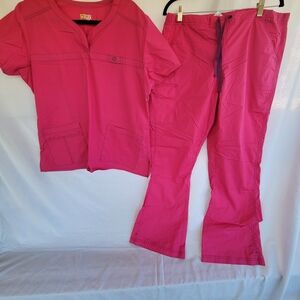 Women's Pink Scrub Set